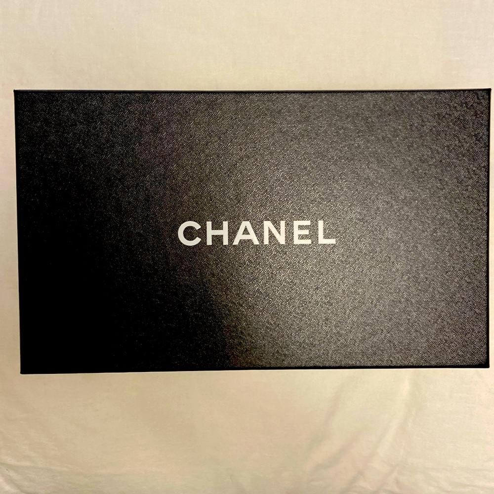 CHANEL shoe box in perfect condition with tissue, ribbon, floret, paper cards.
